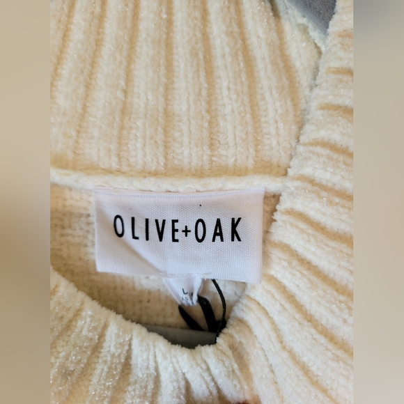 Cozy Cable Knit Cream Sweater - Picture 5 of 10